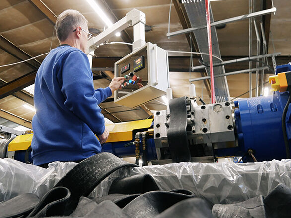 Operating the Rubber Extrusion Machine